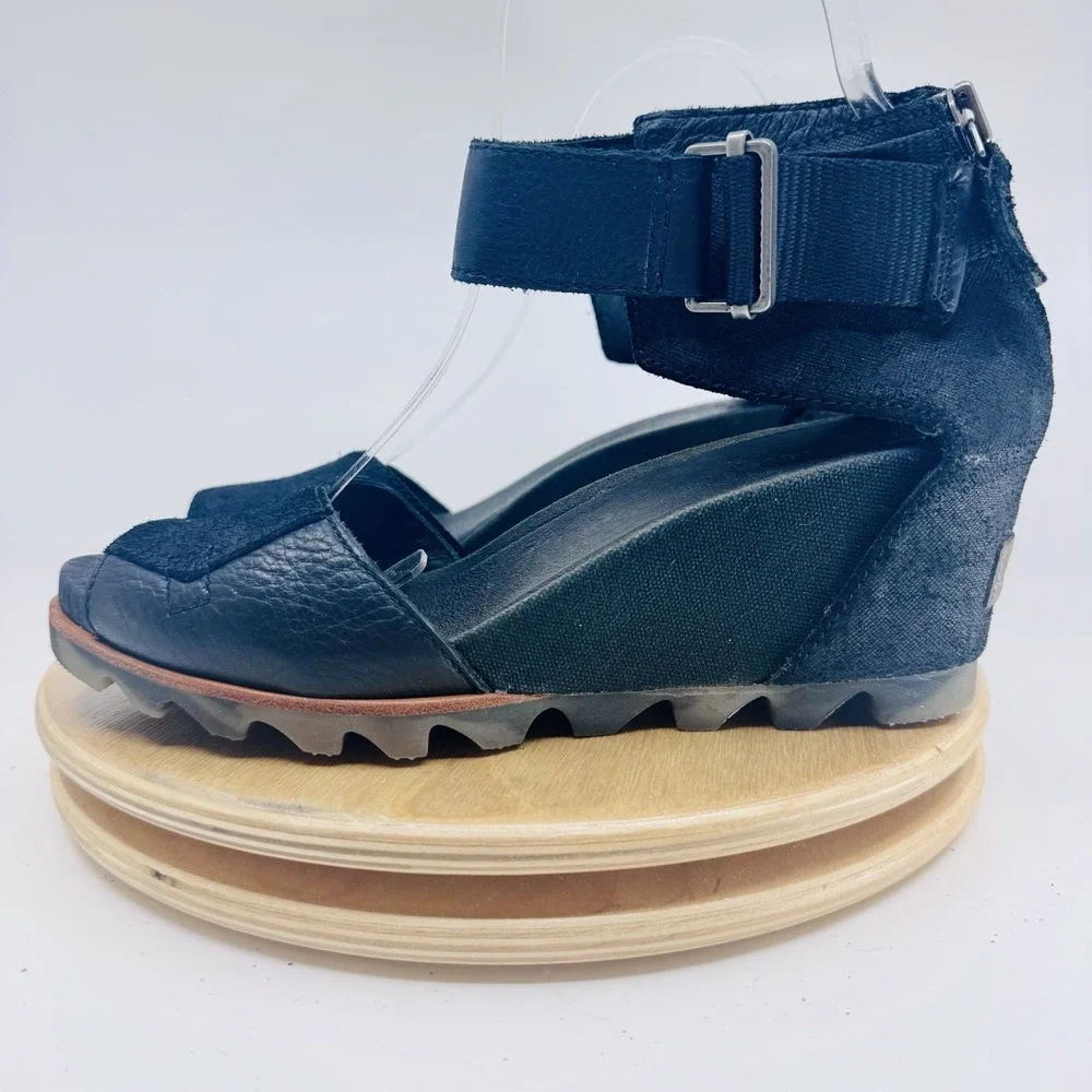 Sorel Joanie II Wedge Sandals Womens 8.5 Black Ankle Strap Zipper Shoes